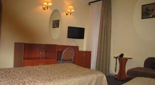 Гостиница Фламинго Отель Светлогорск Стандартный двухместный номер с 1 кроватью или 2 отдельными кроватями-5