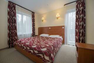 Гостиница Фламинго Светлогорск Номер улучшенный с 1 двуспальной кроватью-1