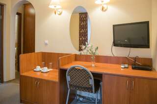 Гостиница Фламинго Светлогорск Номер улучшенный с 1 двуспальной кроватью-3